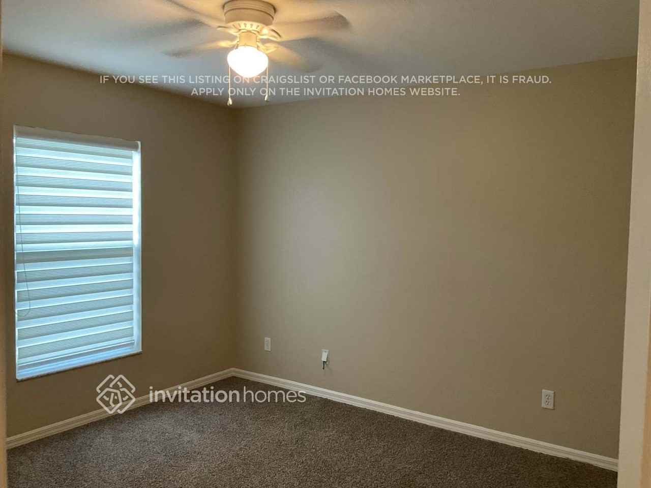 1118 Se 14th St - Photo 6 of 10