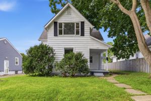 featured image of 1010 West 2nd StreetUnit #1