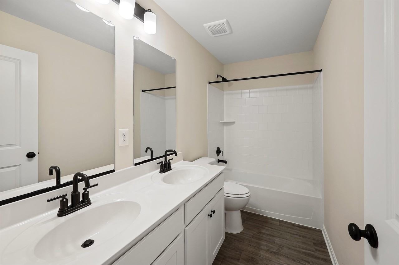 214 Scoter Rd - Photo 3 of 14