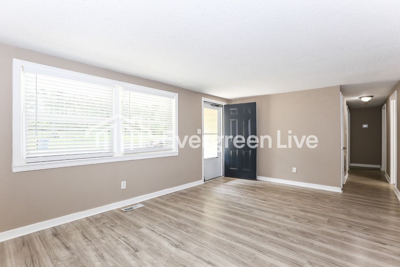 610 Church - Photo 4 of 15