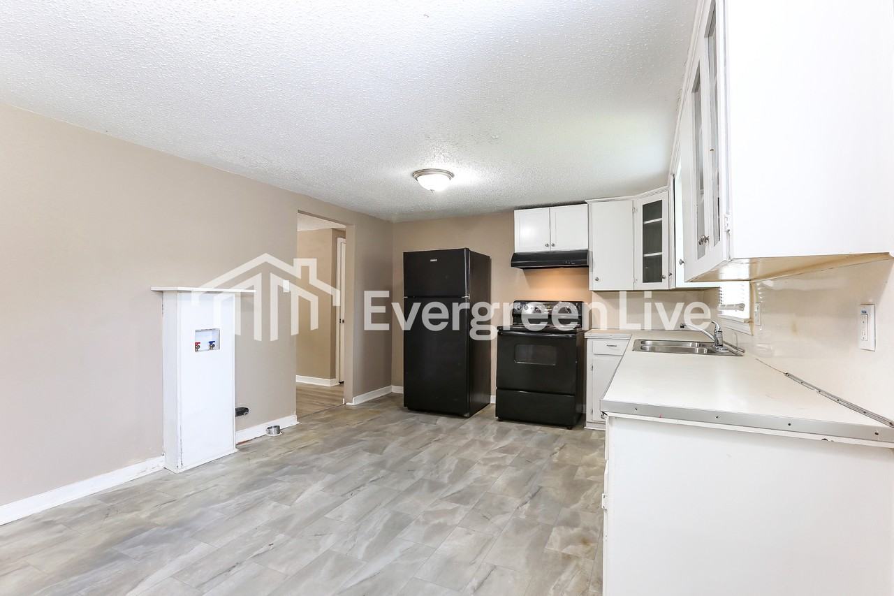 610 Church - Photo 6 of 15