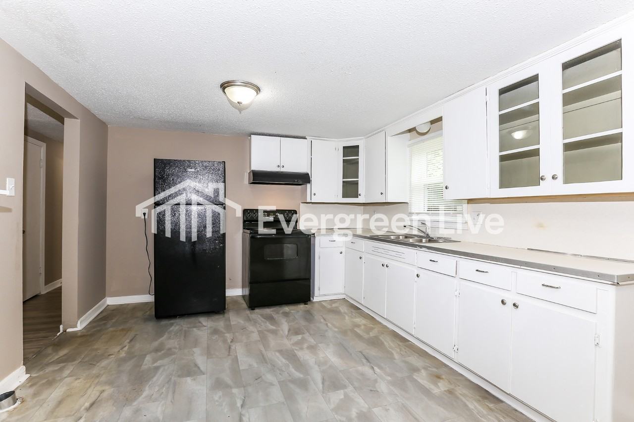 610 Church - Photo 7 of 15
