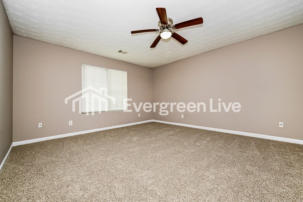 2053 Oak Terrace Dr Se - Photo 7 of 15