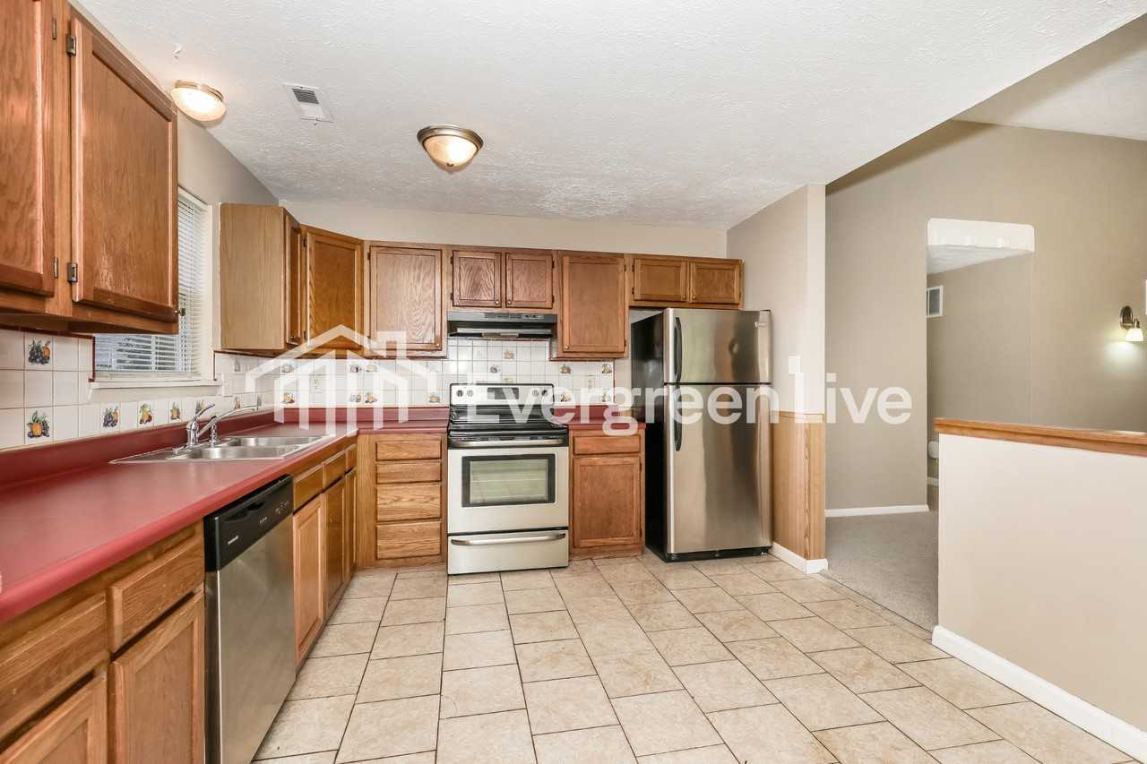 9104 Jene Ct - Photo 6 of 15