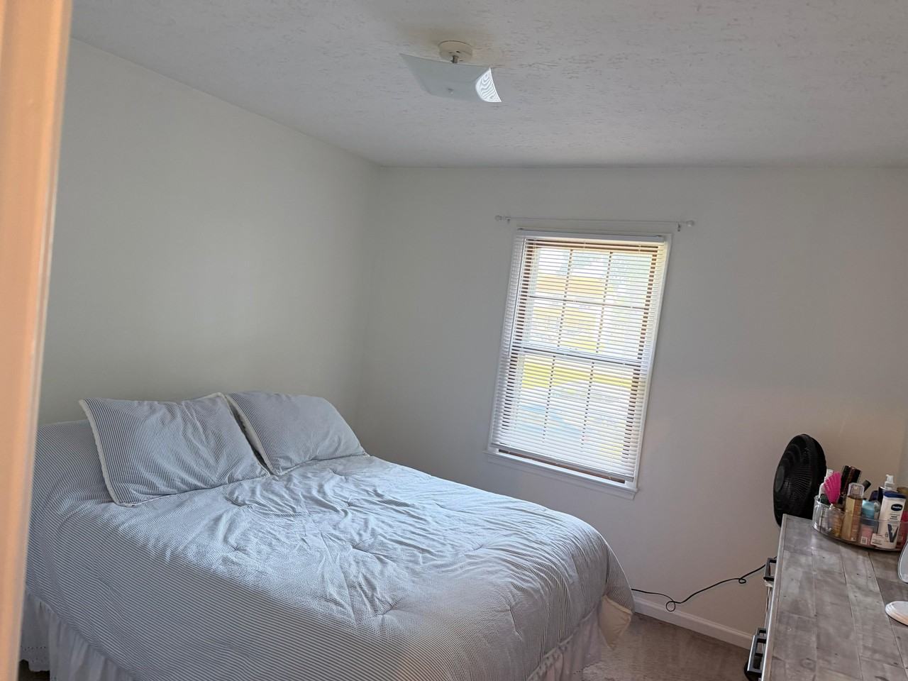 4264 Waterlick Rd #B - Photo 6 of 10