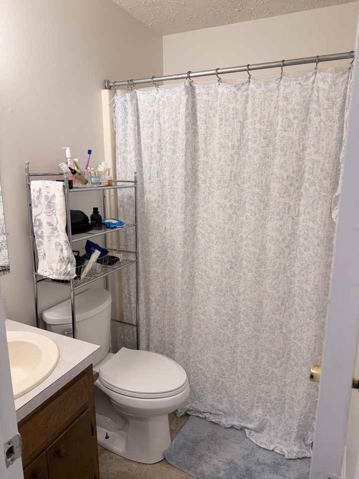 4264 Waterlick Rd #B - Photo 7 of 10