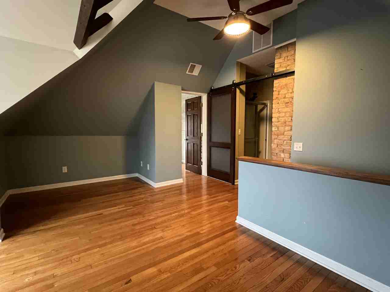1346 Morrison St #2 - Photo 3 of 21