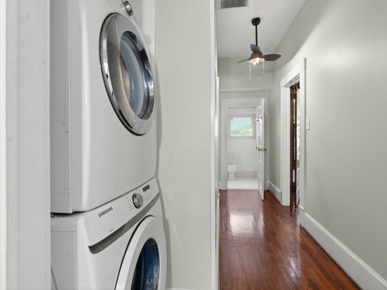 487 Boulevard Se #487 - Photo 3 of 12