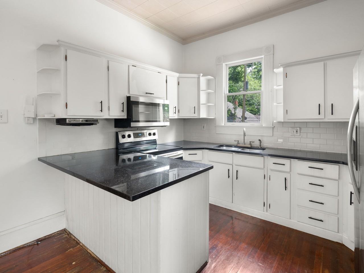 487 Boulevard Se #487 - Photo 6 of 12