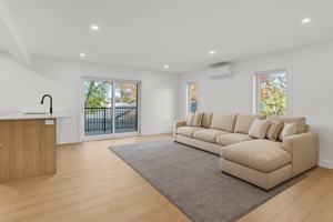 featured image of 215 Raglan Street #7