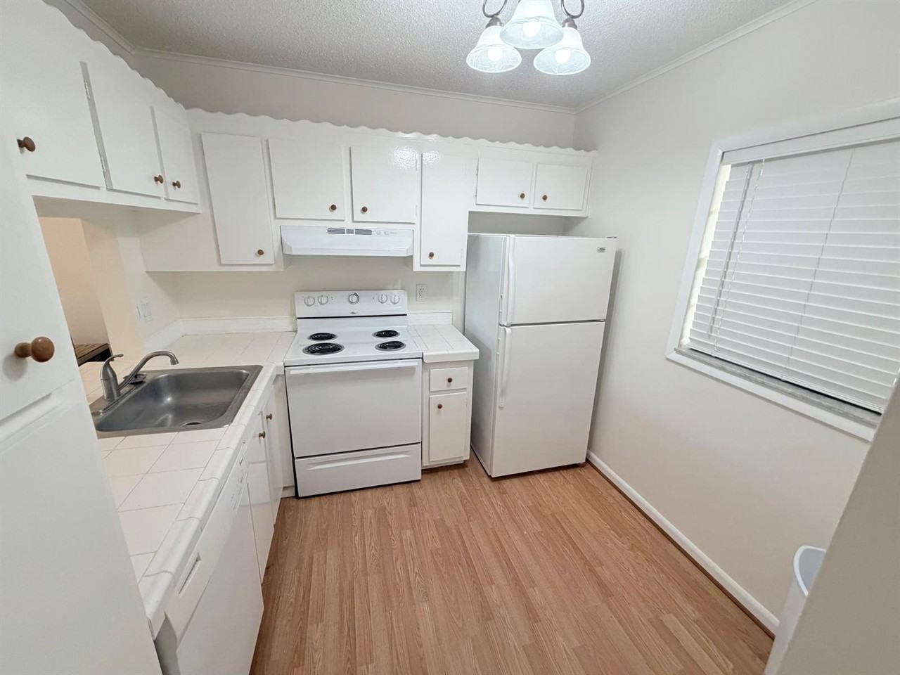 9230 Lagoon Place #110 - Photo 2 of 6