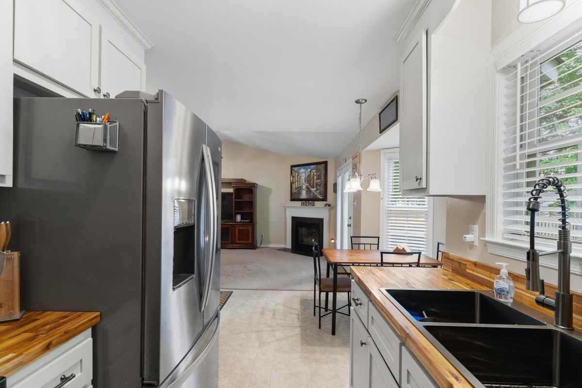7916 Featherchase Ter - Photo 7 of 16