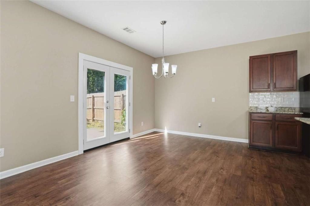 514 Altama Way - Photo 5 of 25