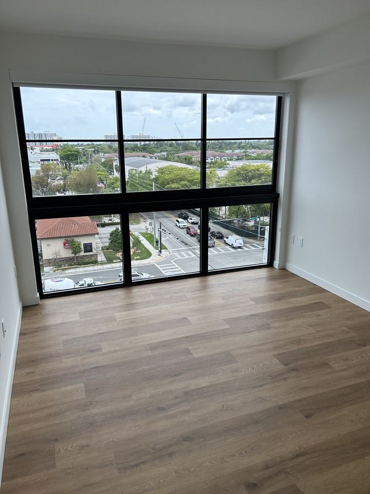 1750 Northeast 124th Street #1008 - Photo 4 of 23