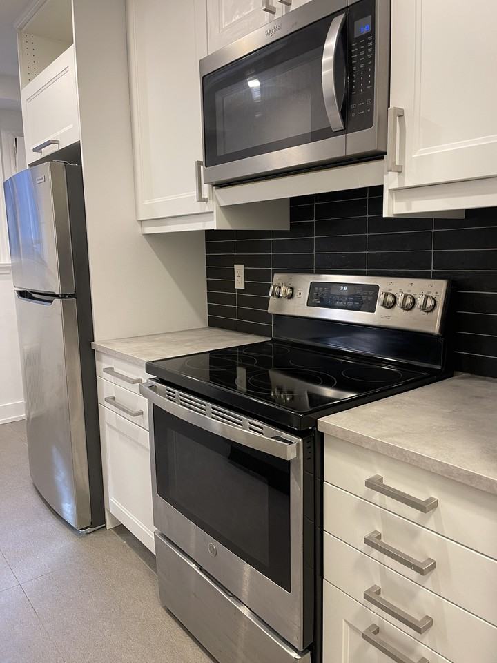 46 Montye Avenue - Photo 2 of 8