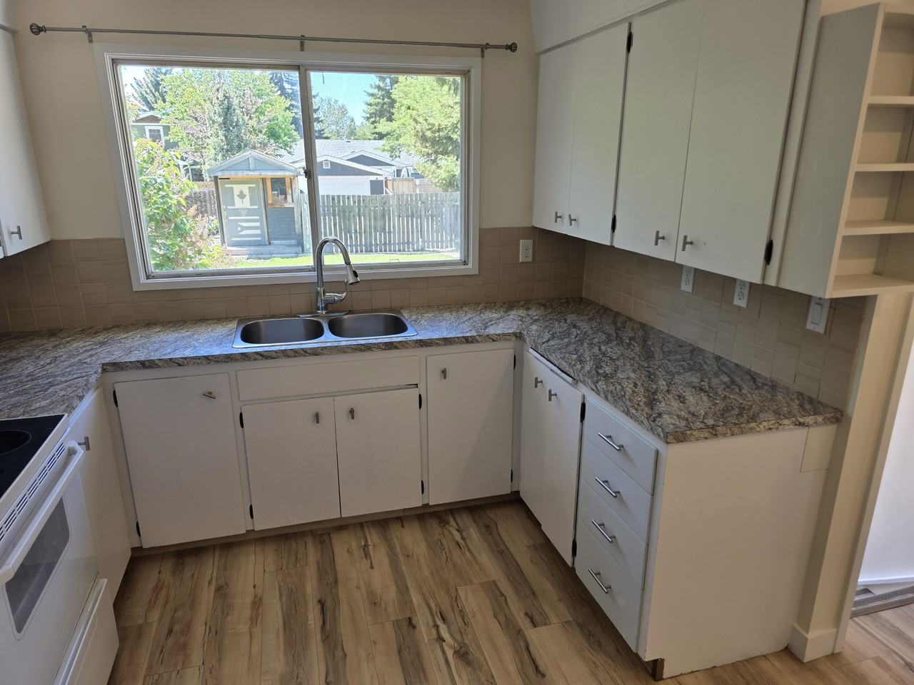4931 Vienna Dr Nw - Photo 5 of 20