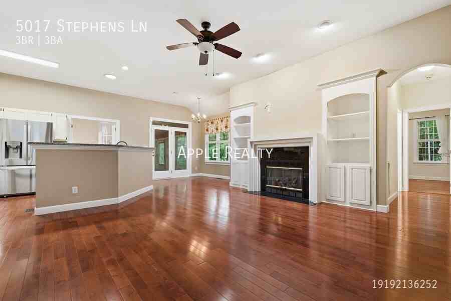 5017 Stephens Ln - Photo 2 of 20
