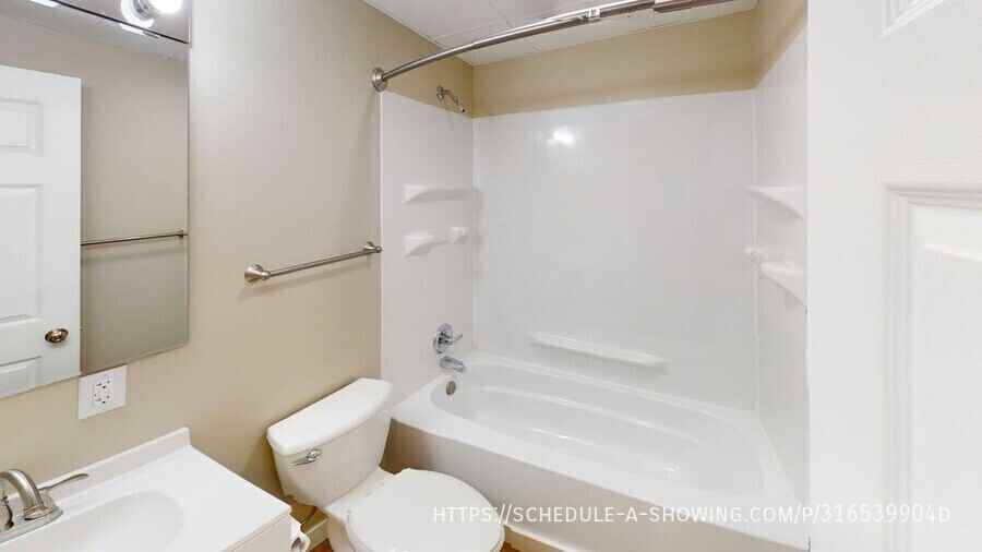 1431 Lincoln Ave #2 - Photo 2 of 16