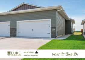 featured image of 9657 W Tunis Dr