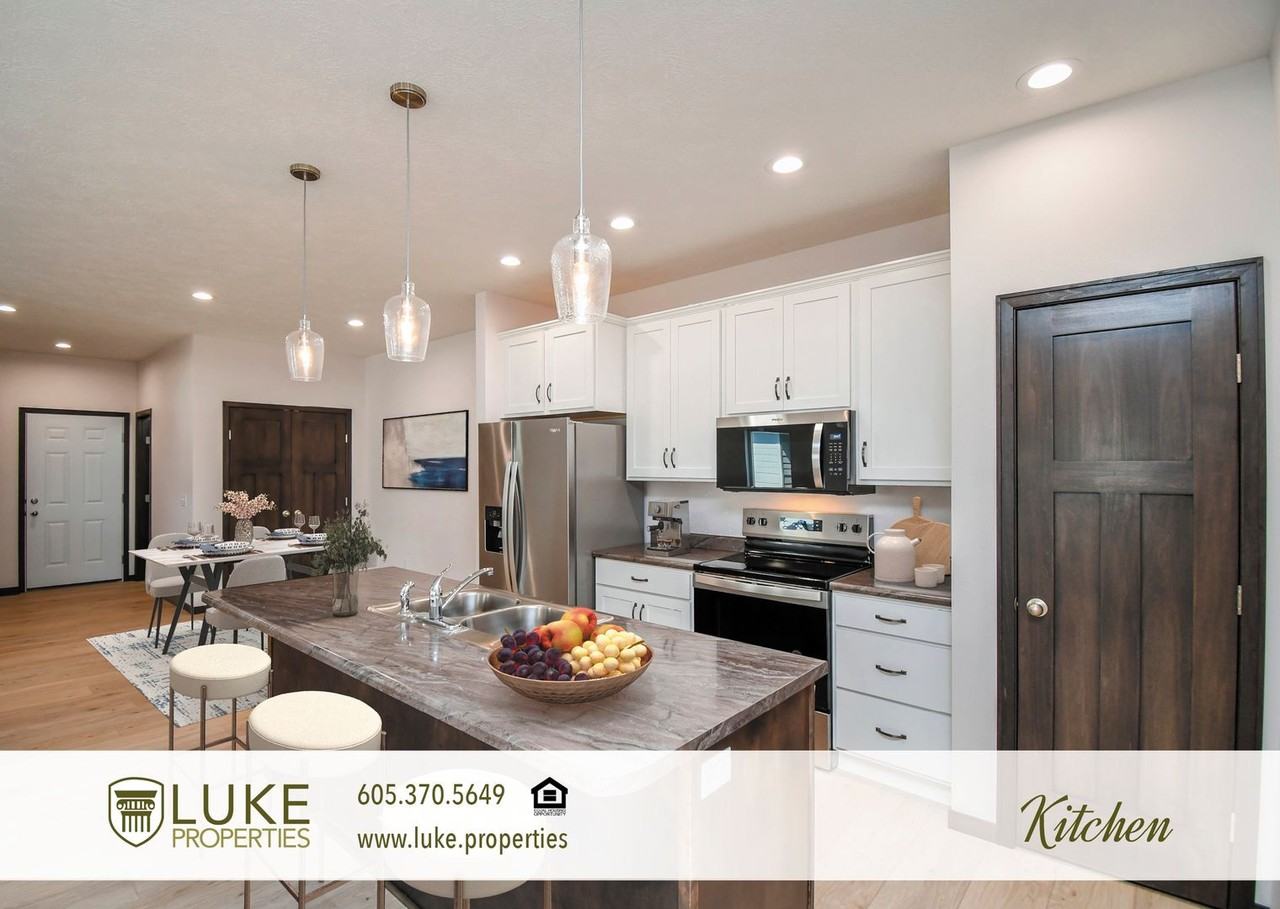 9657 W Tunis Dr - Photo 6 of 22