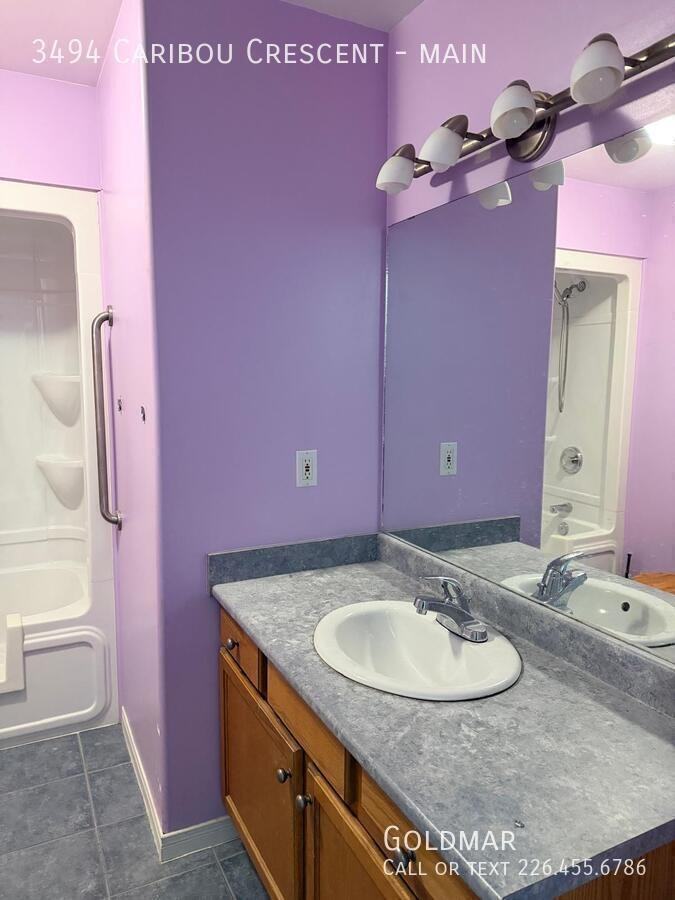 3494 Caribou Cres #MAIN - Photo 7 of 12