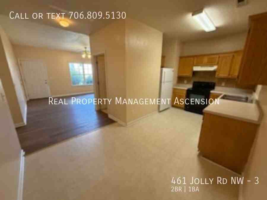 461 Jolly Rd Nw #3 - Photo 4 of 12