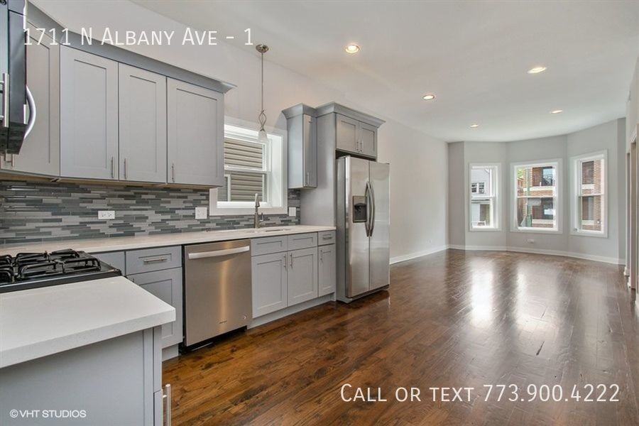1711 N Albany Ave #1 - Photo 4 of 11