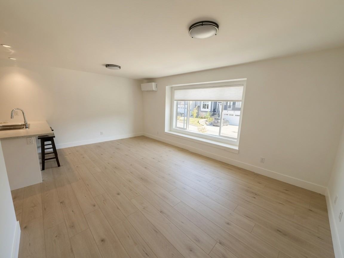 1240 Ashmore Terrace - Photo 3 of 9