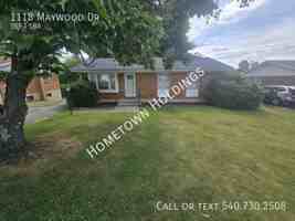 featured image of 1118 Maywood Dr