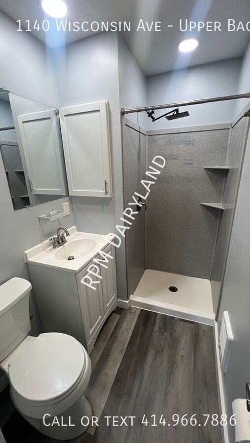 1140 Wisconsin Ave - Photo 6 of 6