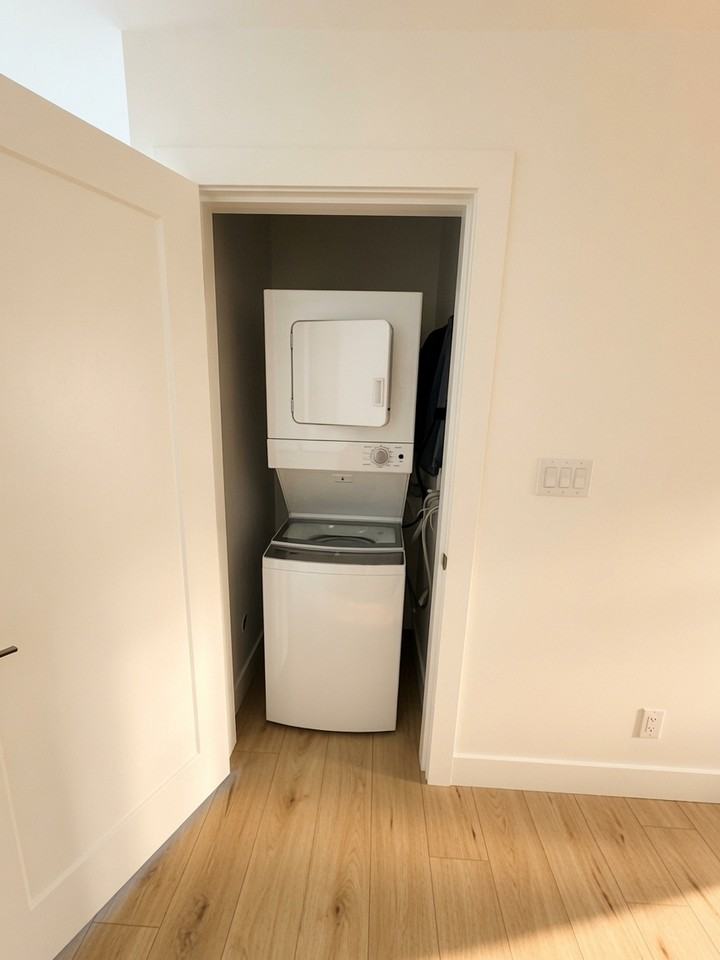 1240 Ashmore Terrace - Photo 7 of 9