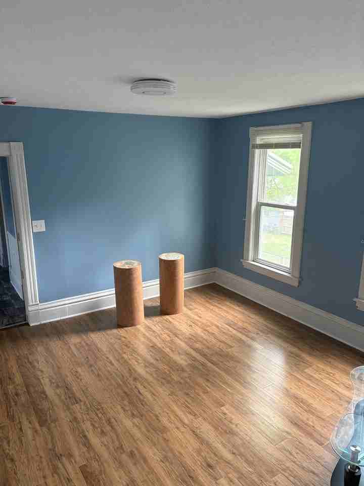 832 Mcreynolds Ave Nw #2 - Photo 2 of 6