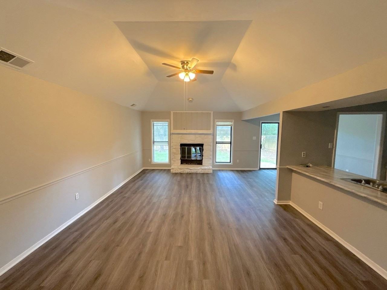 7400 Isherwood Rd - Photo 7 of 14