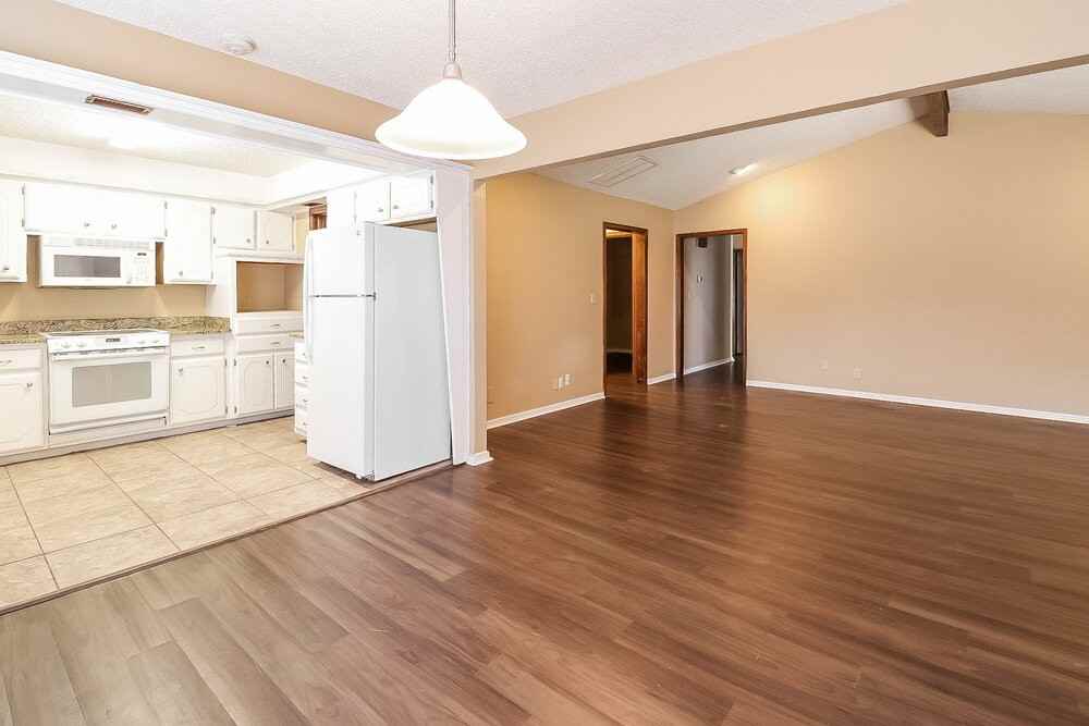 1112 Ne 21st Ct - Photo 6 of 24