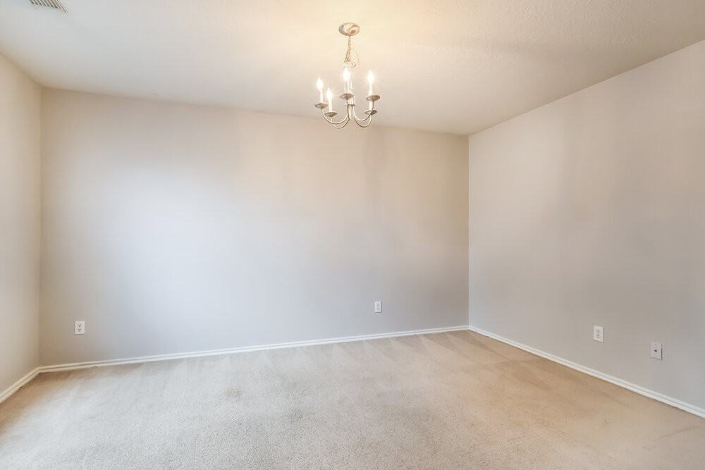 13030 Sandhill Park Ln - Photo 7 of 17
