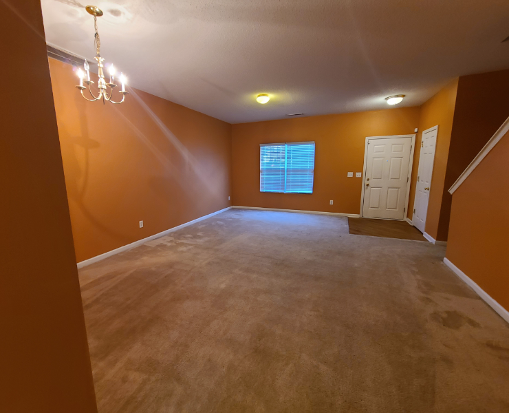 107 Queensberry Ct - Photo 6 of 13