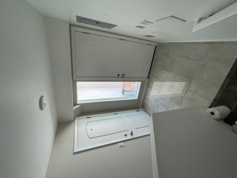 900 W Graham Ave #2 - Photo 5 of 17