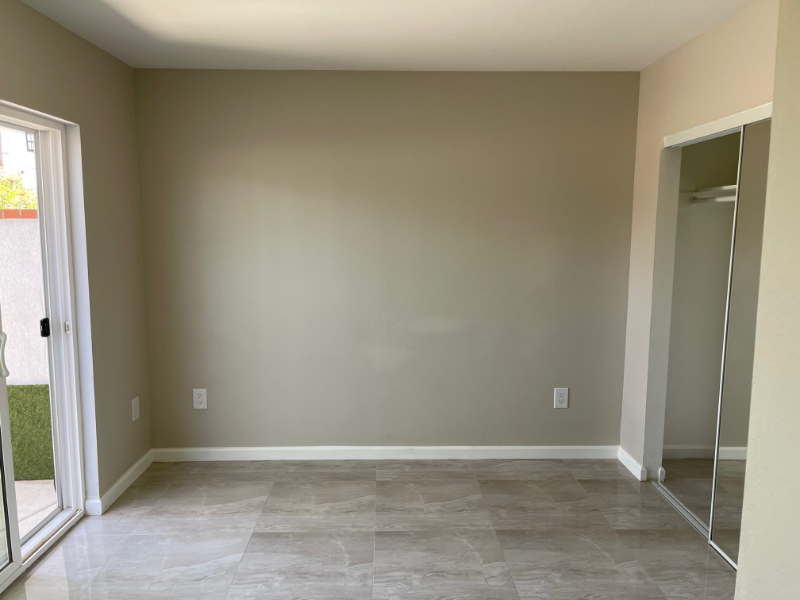 900 W Graham Ave #2 - Photo 6 of 17