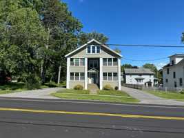 featured image of 902 Tulip St #4