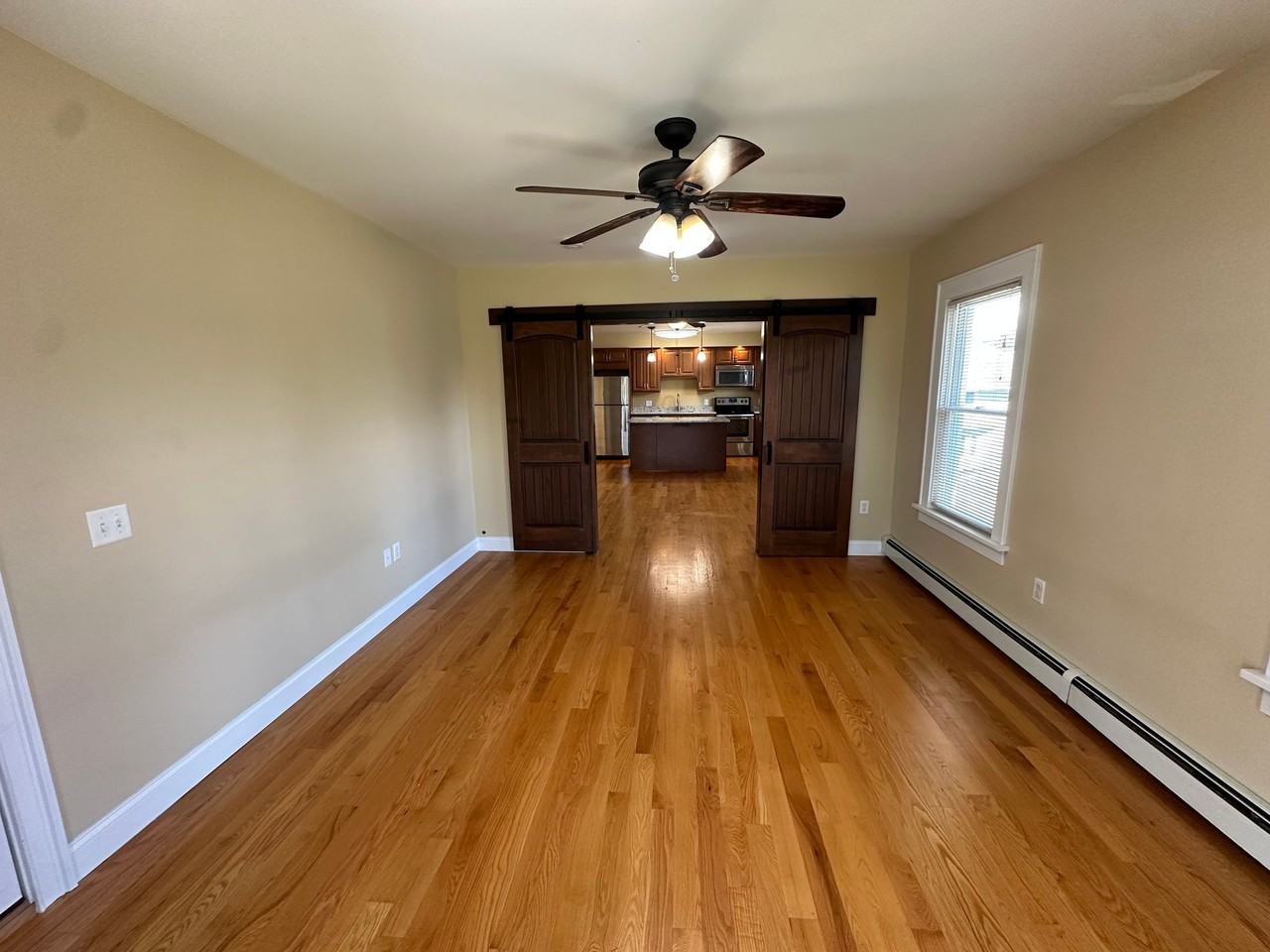 902 Tulip St #4 - Photo 5 of 24