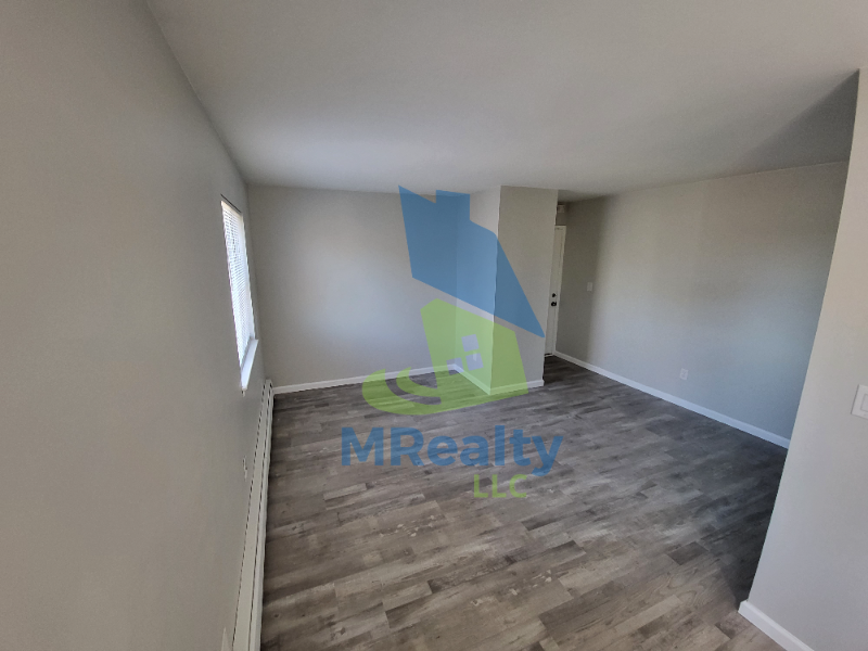 20411 Emile Rd #9 - Photo 4 of 13