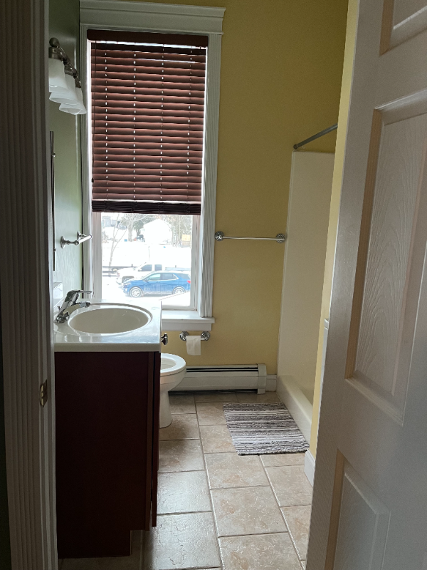7 Main St #4 - Photo 5 of 6