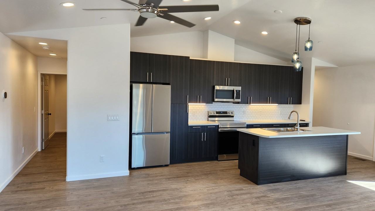 570 Bent River Rd #6 - Photo 3 of 21