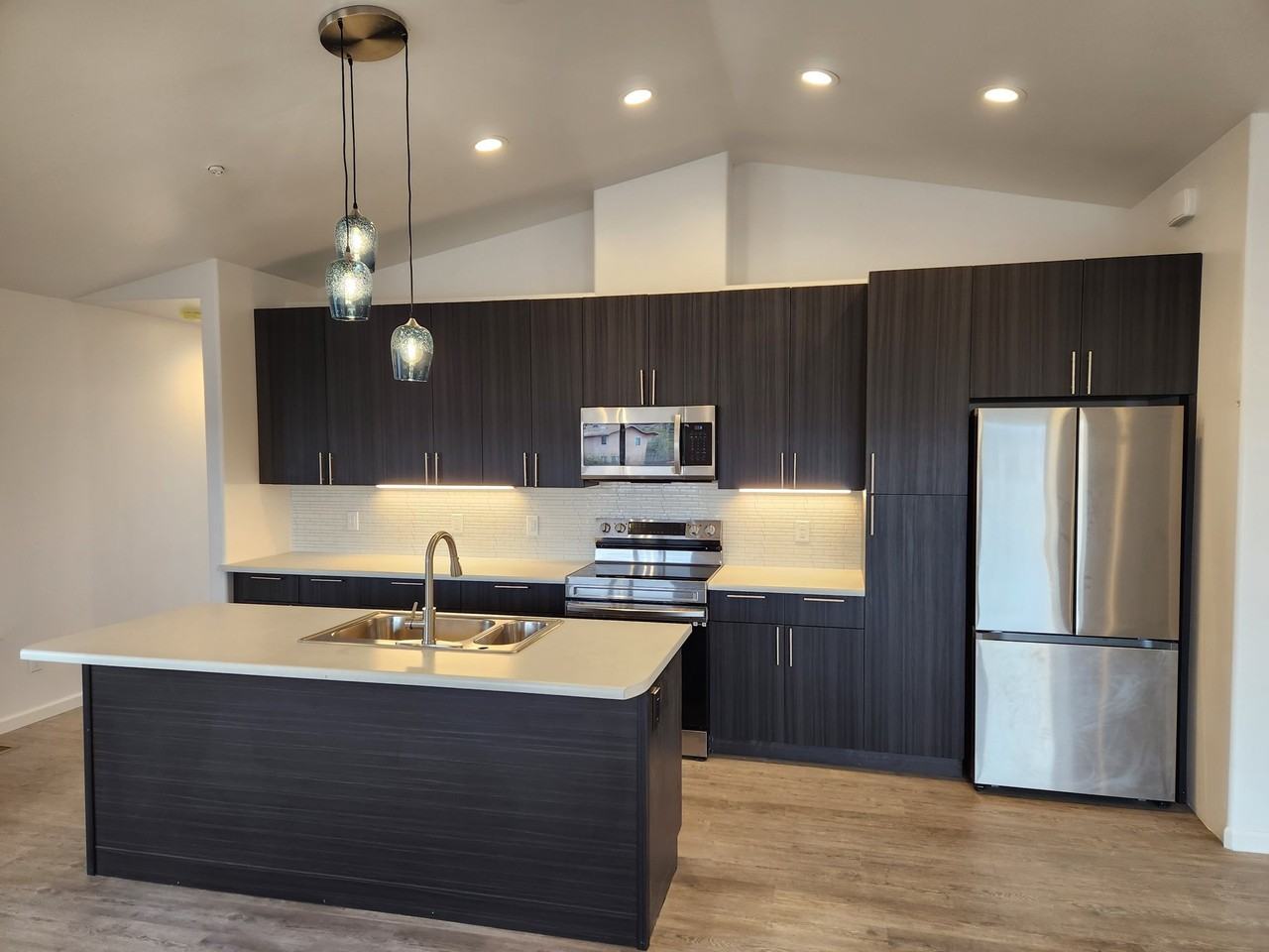 570 Bent River Rd #6 - Photo 4 of 21