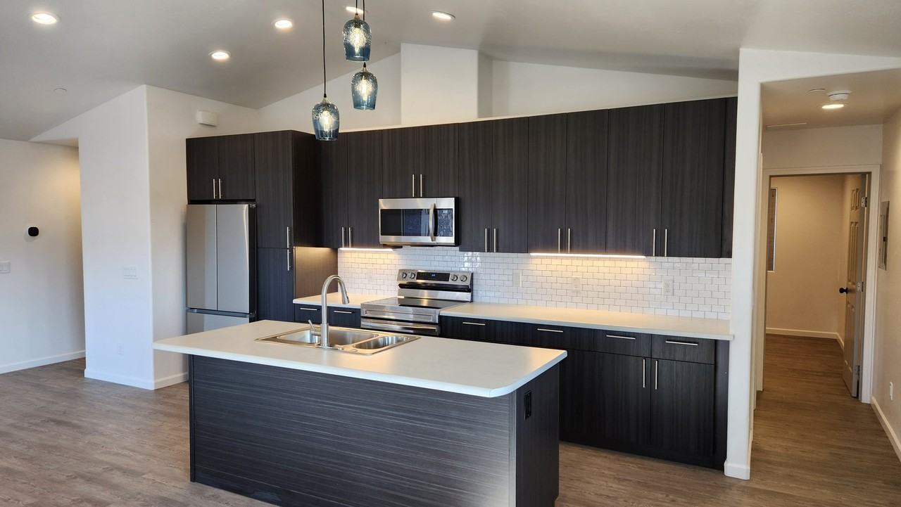 570 Bent River Rd #6 - Photo 5 of 21