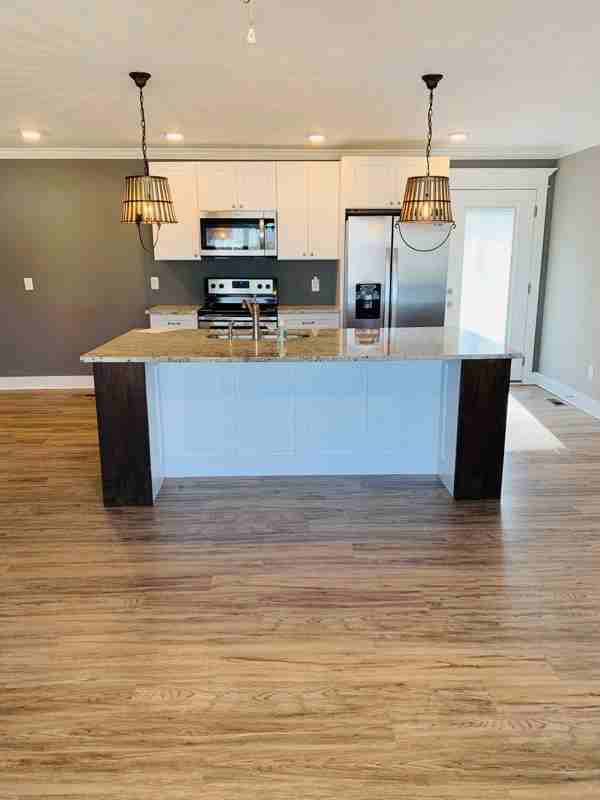 807 Forrest Rd - Photo 6 of 25