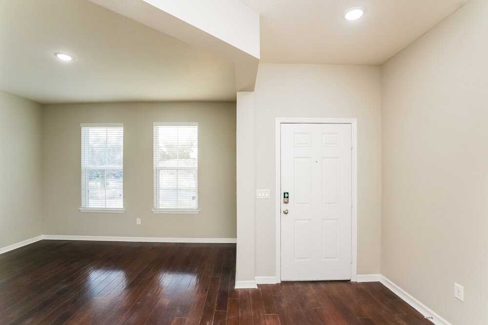 10141 Celtic Ash Dr - Photo 5 of 20