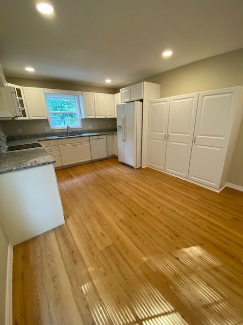 95 Southwood Dr - Photo 5 of 42