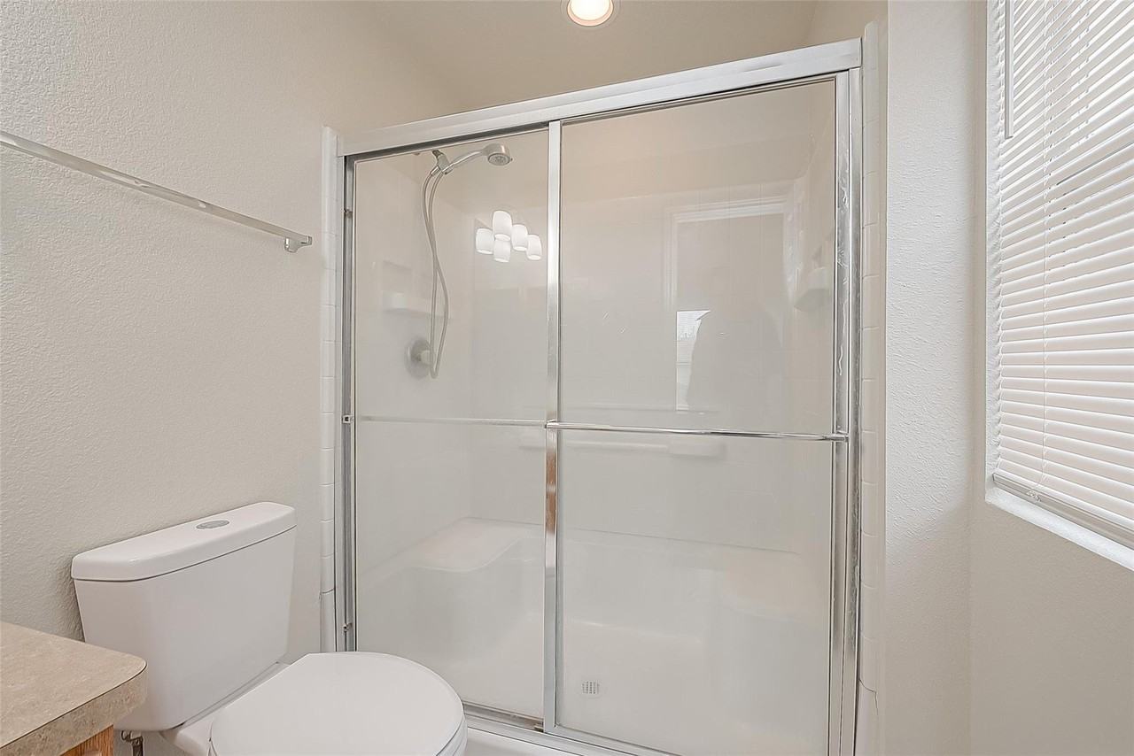 23814 Single Oak St - Photo 5 of 7