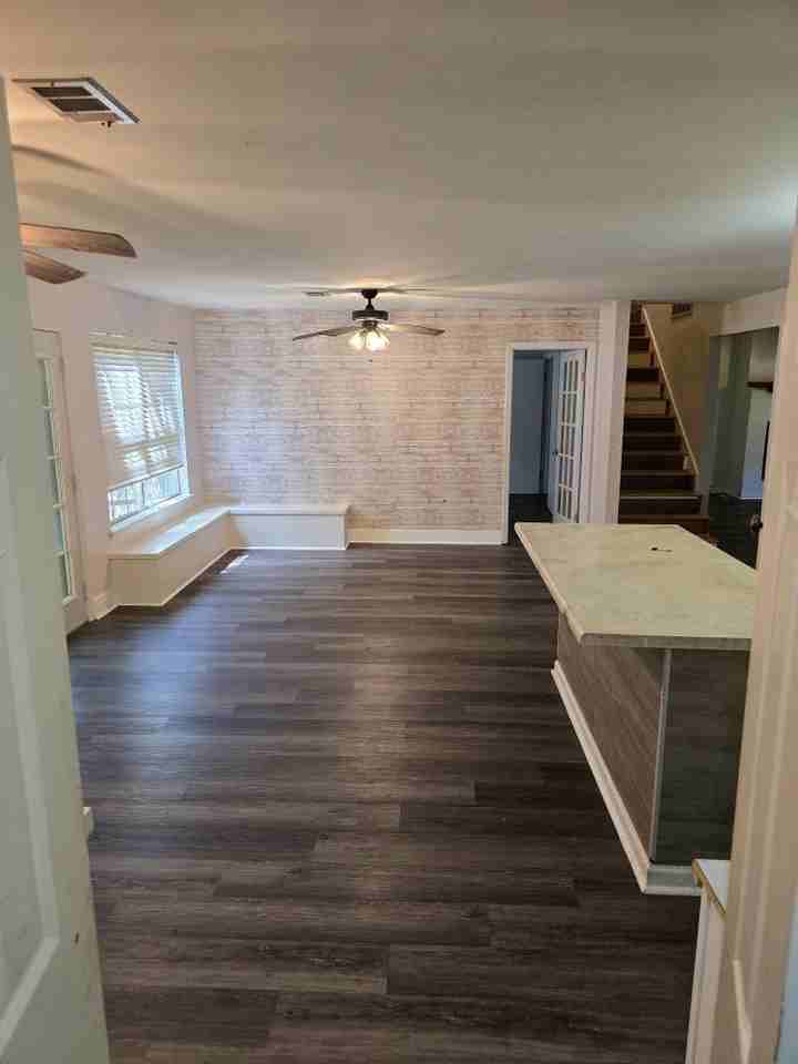 23 Vantage Dr - Photo 6 of 17